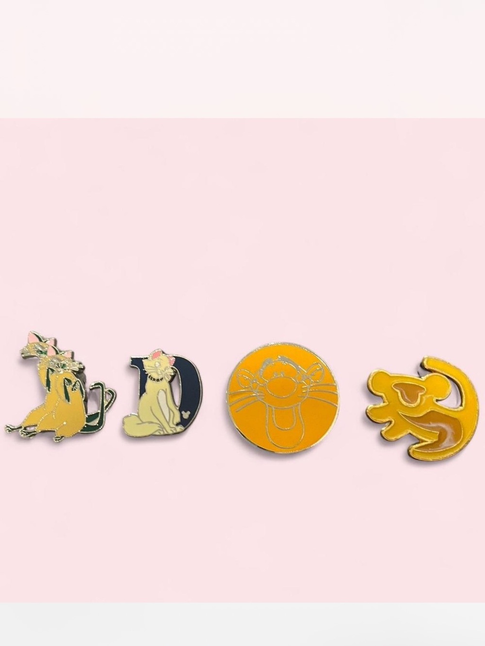 Disney cat Pin Set - 4 Piece